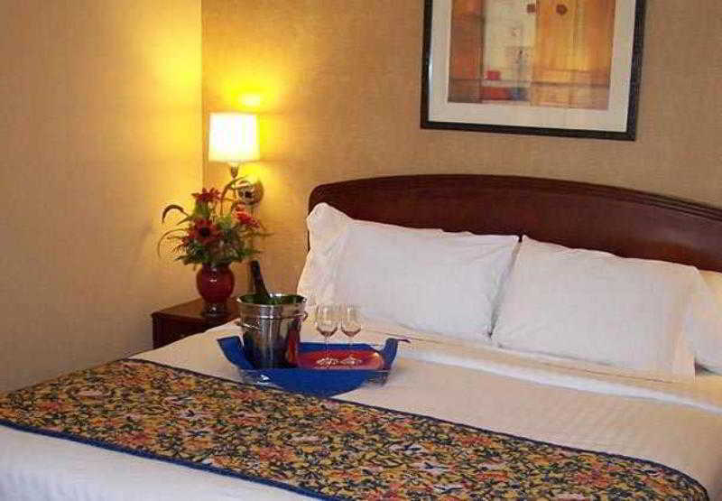 Hotel Courtyard Memphis East/Bill Morris Parkway Extérieur photo