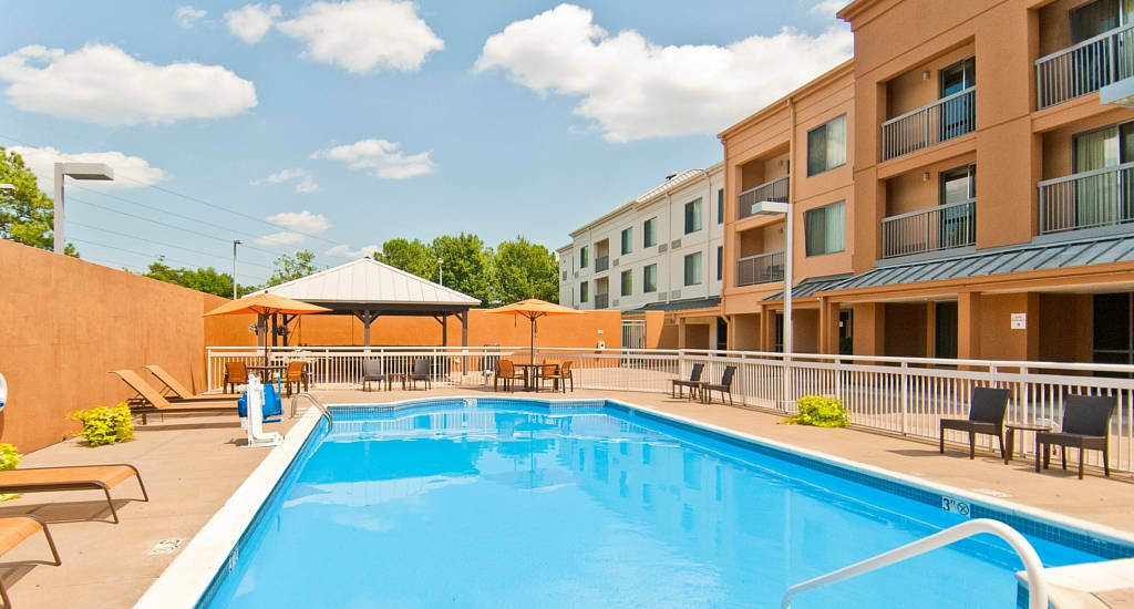 Hotel Courtyard Memphis East/Bill Morris Parkway Extérieur photo